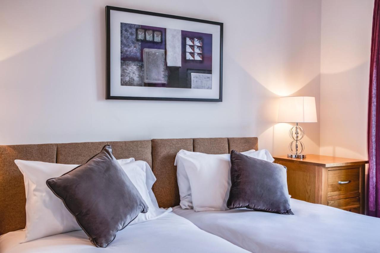 Watkins House By Cliftonvalley Apartments คาร์ดิฟฟ์ ภายนอก รูปภาพ
